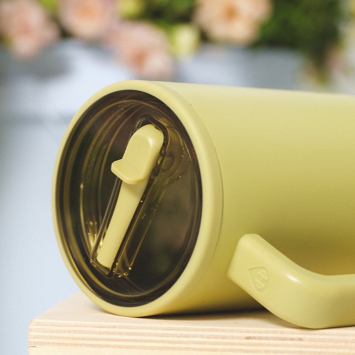 olive-32oz-946ml-q4 810140559951_5.png