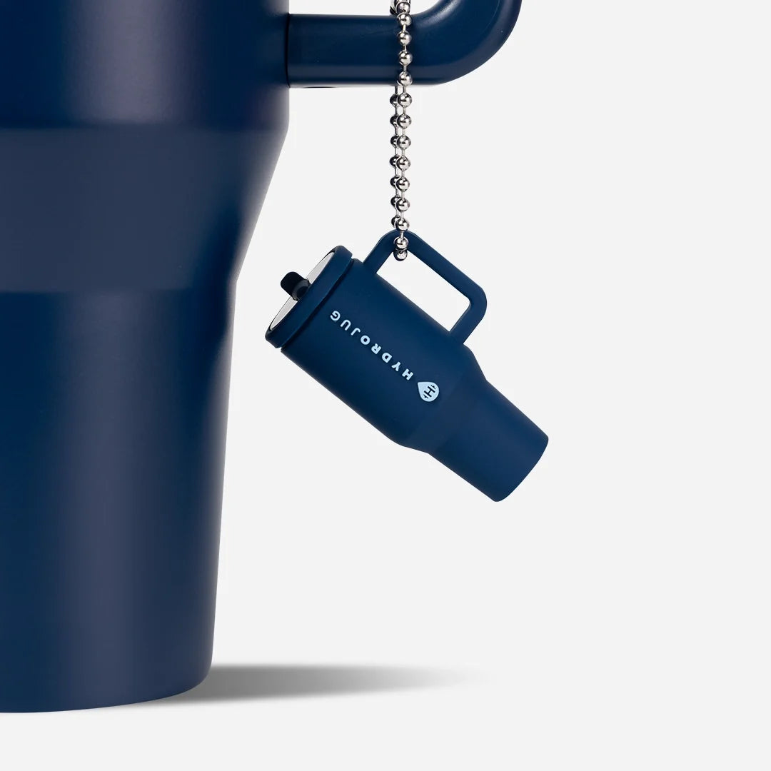 traveler-keychain-v9 Web-TravelerKeychainPhotos-Navy2.webp